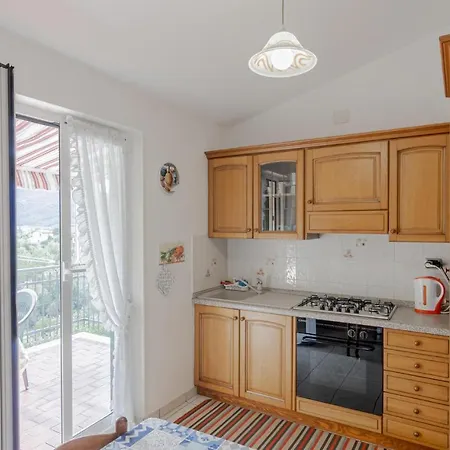 Casa Nella Valle بيت للعطل